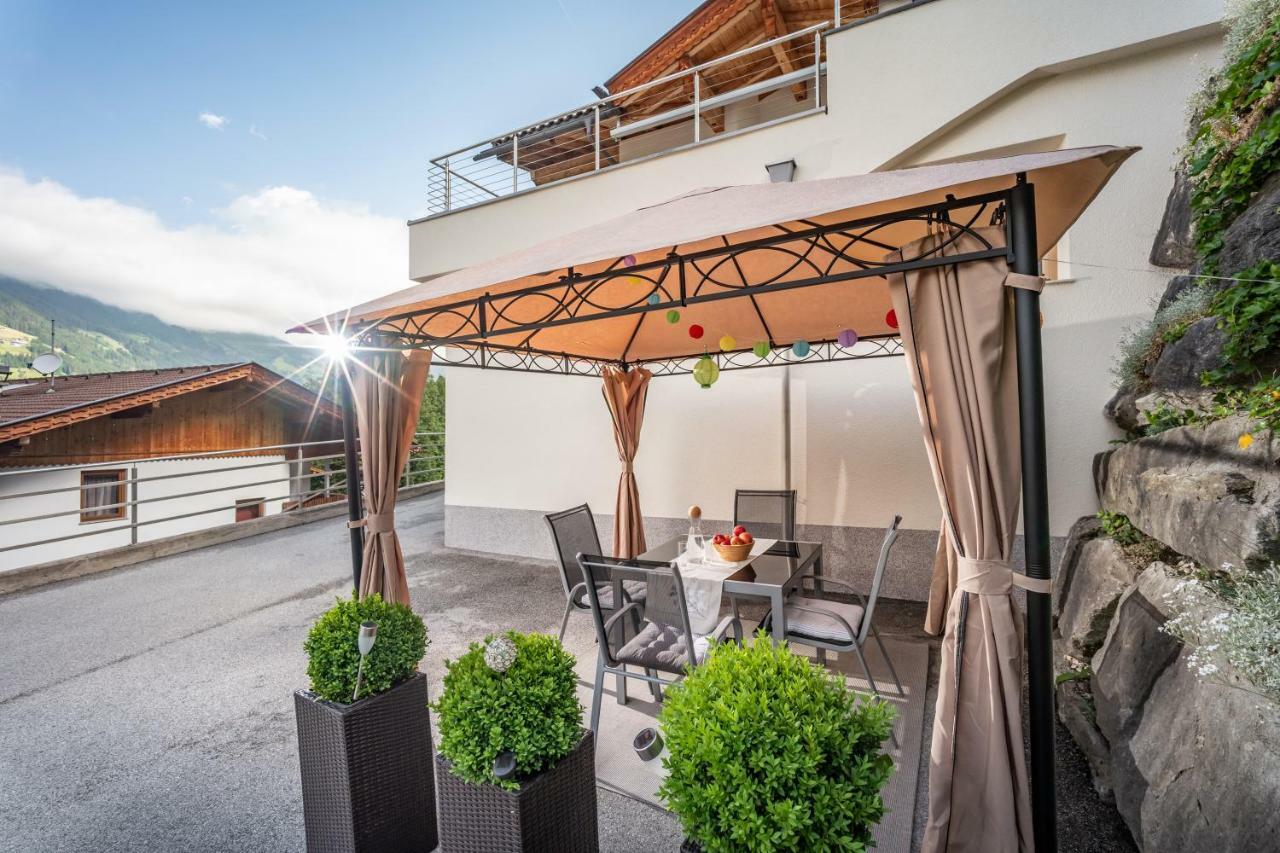 Monis Apartment Ramsau im Zillertal Exterior foto
